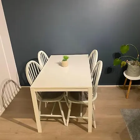 Leilighet Apartment in Tromsø - Tomasjord Lii